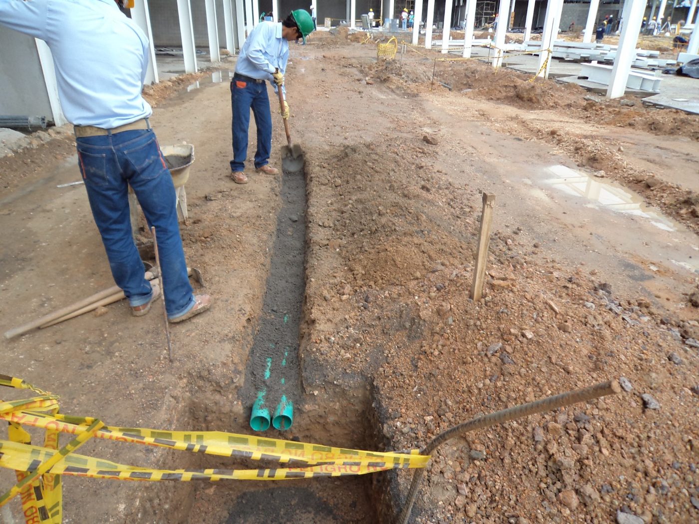 Obra civil y construcción de redes eléctricas